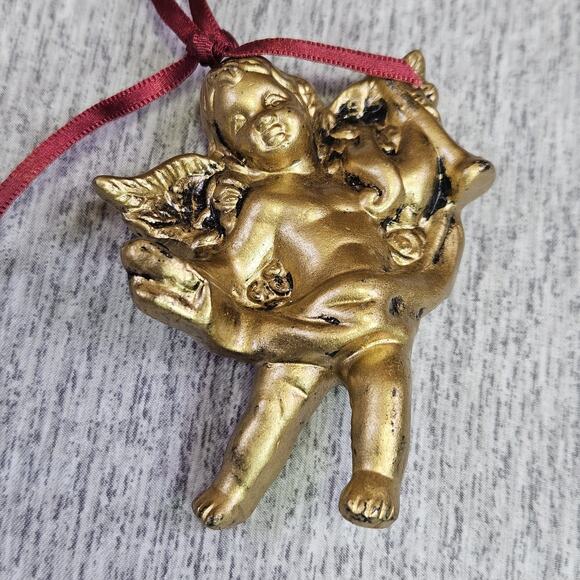 Vintage Christmas Ornament Angel Cherub Gold Finish Victorian Holiday Decoration - Picture 1 of 14